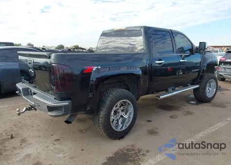 2010 Chevrolet Silverado 1500 Lt z USA, uszkodzony, nr VIN 3GCRKSE36AG299488